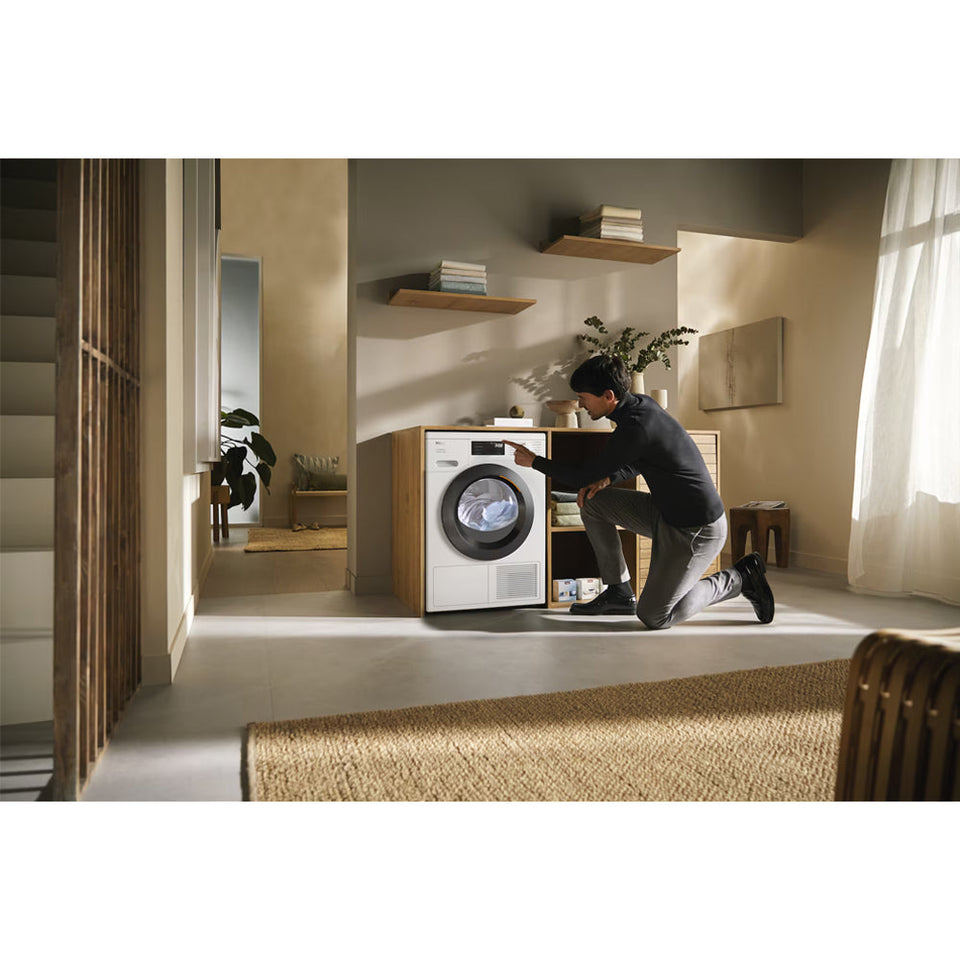Miele TEC645WP EcoSpeed 8kg Freestanding Heat Pump Tumble Dryer Lotus White